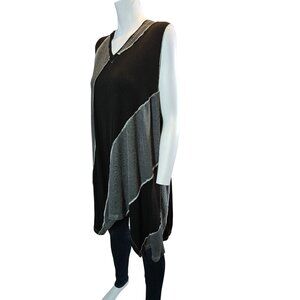 POL Asymmetrical Black & Gray Sleeveless Lagenlook Tunic Top Womens S
